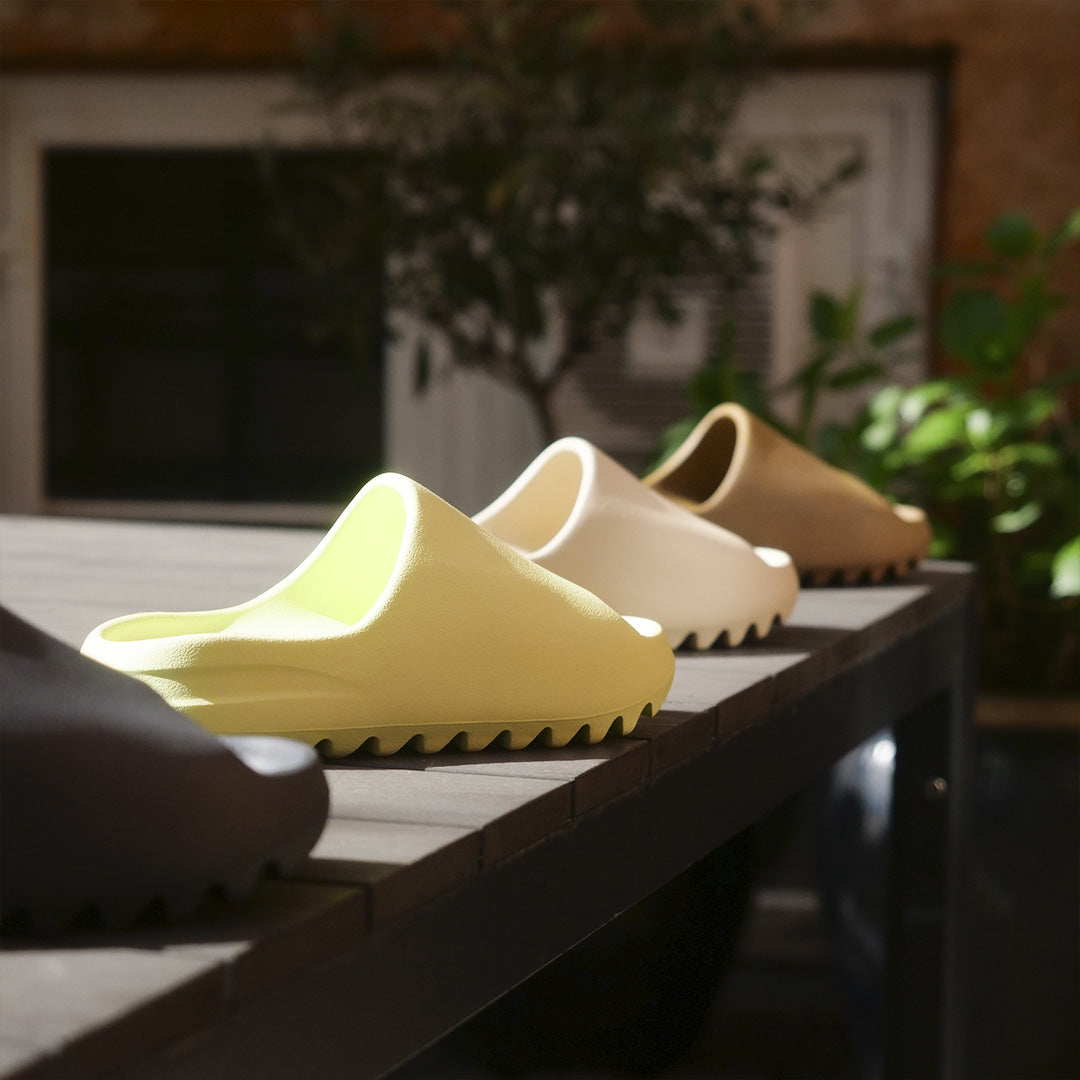 desert sand yeezy slides