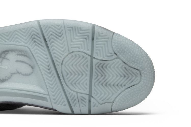 Nike Air Jordan 4 Retro Kaws - 930155-003