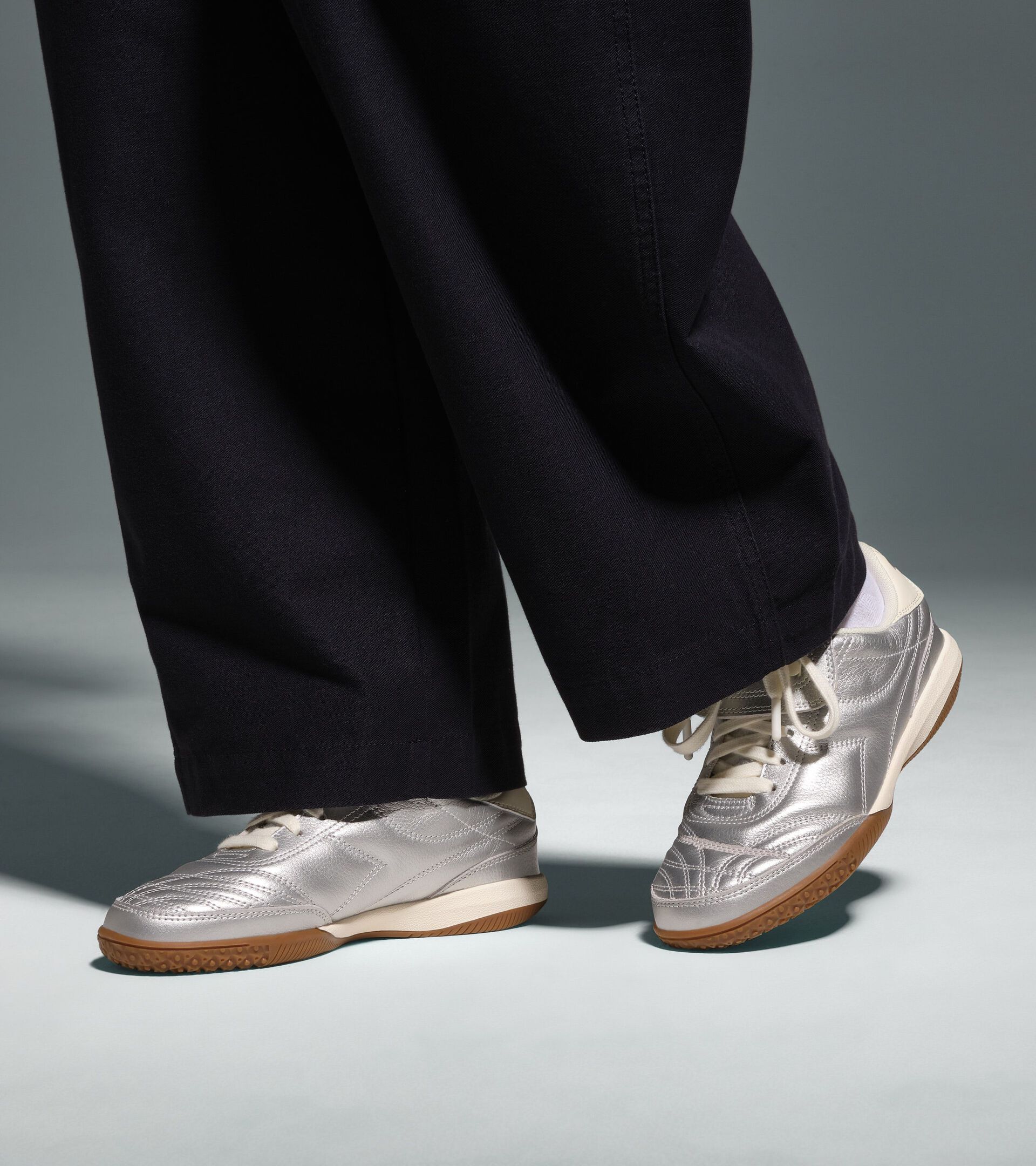 Diadora Gold Indore Metallic