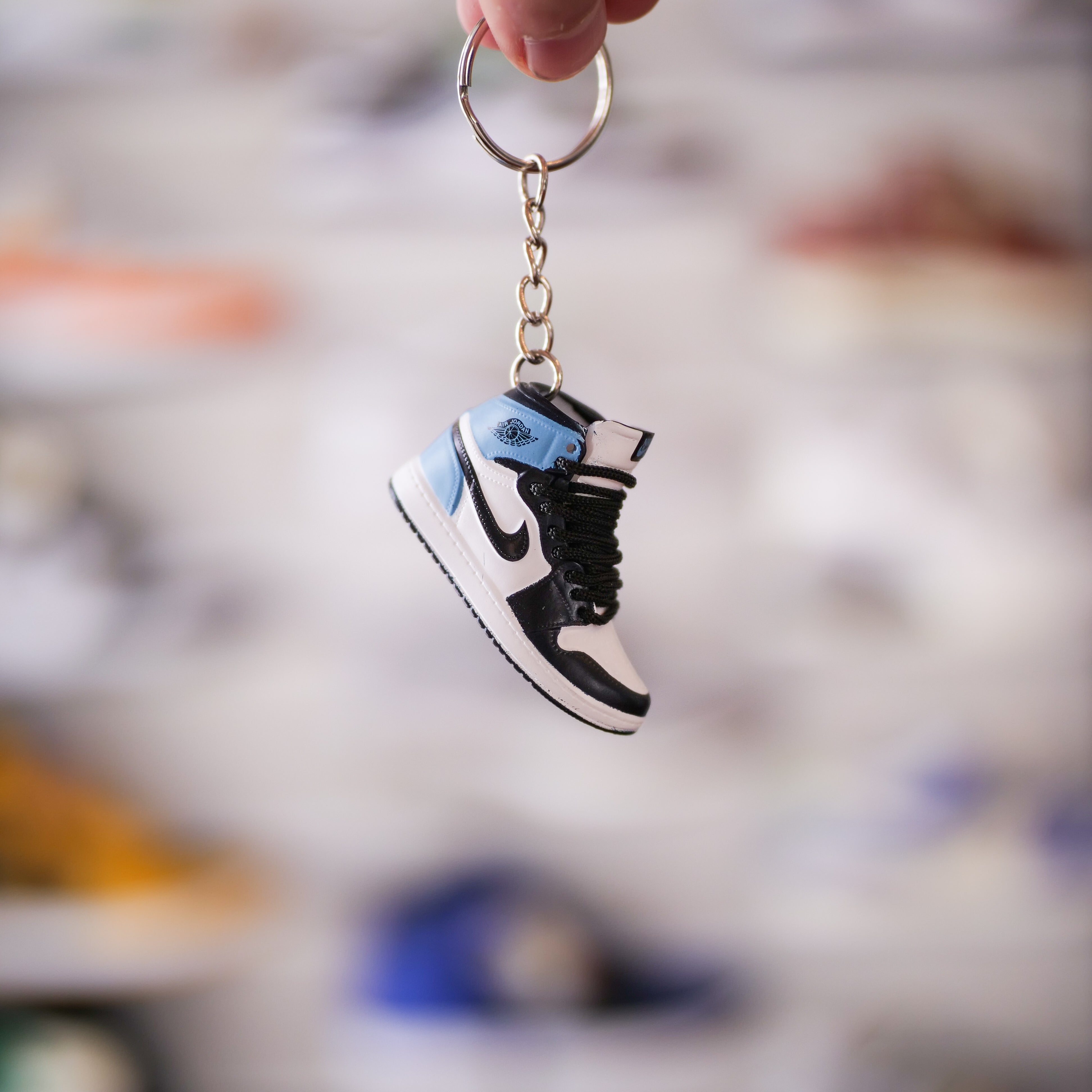 Sneaker keychain - Nike Air Jordan 1 Obsidian UNC