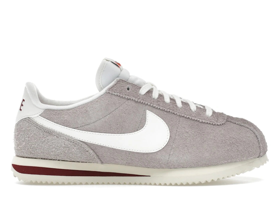 Nike Cortez SE Suede College Grey Dark Team Red Coconut Milk Sail - HF3142-001