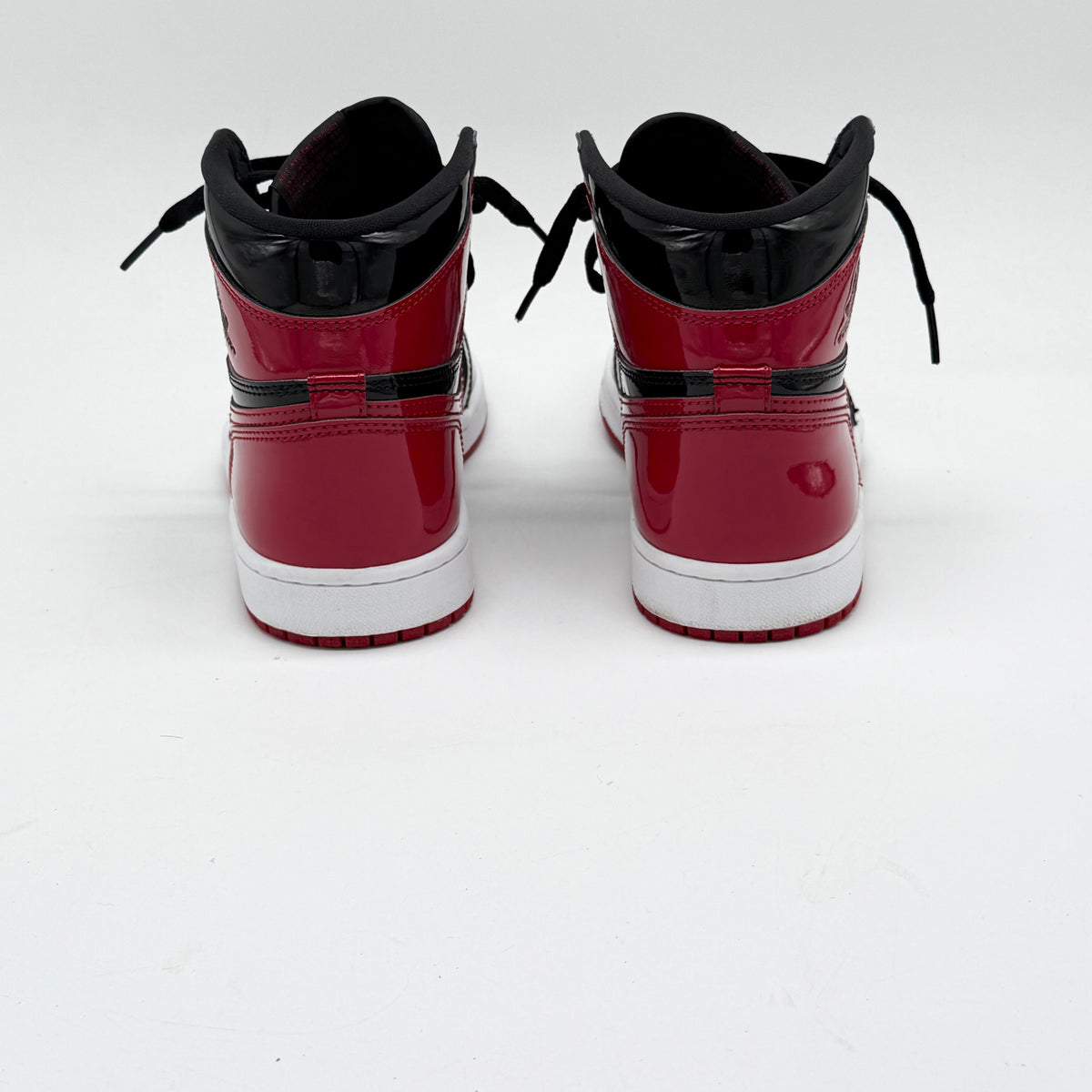 Jordan 1 Retro High OG Patent Bred EU 42