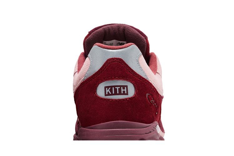 New Balance 2011 Kith Sakura Flower - U20119UF