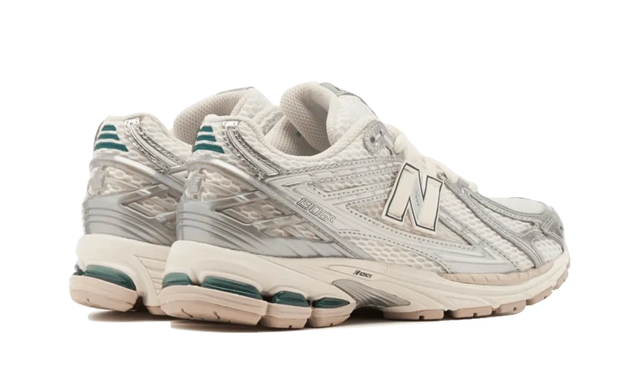 New Balance 1906R Silver Metallic Cream - M1906REE