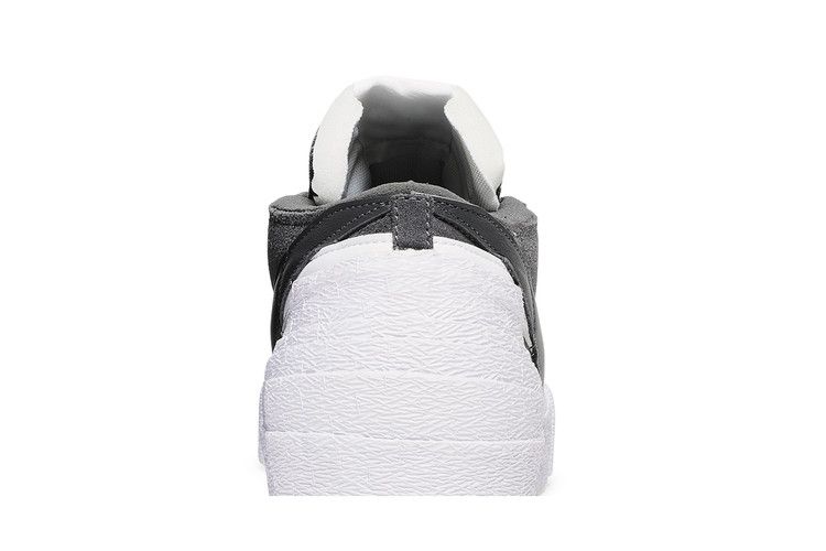 Nike Blazer Low Sacai Iron Grey - DD1877-002