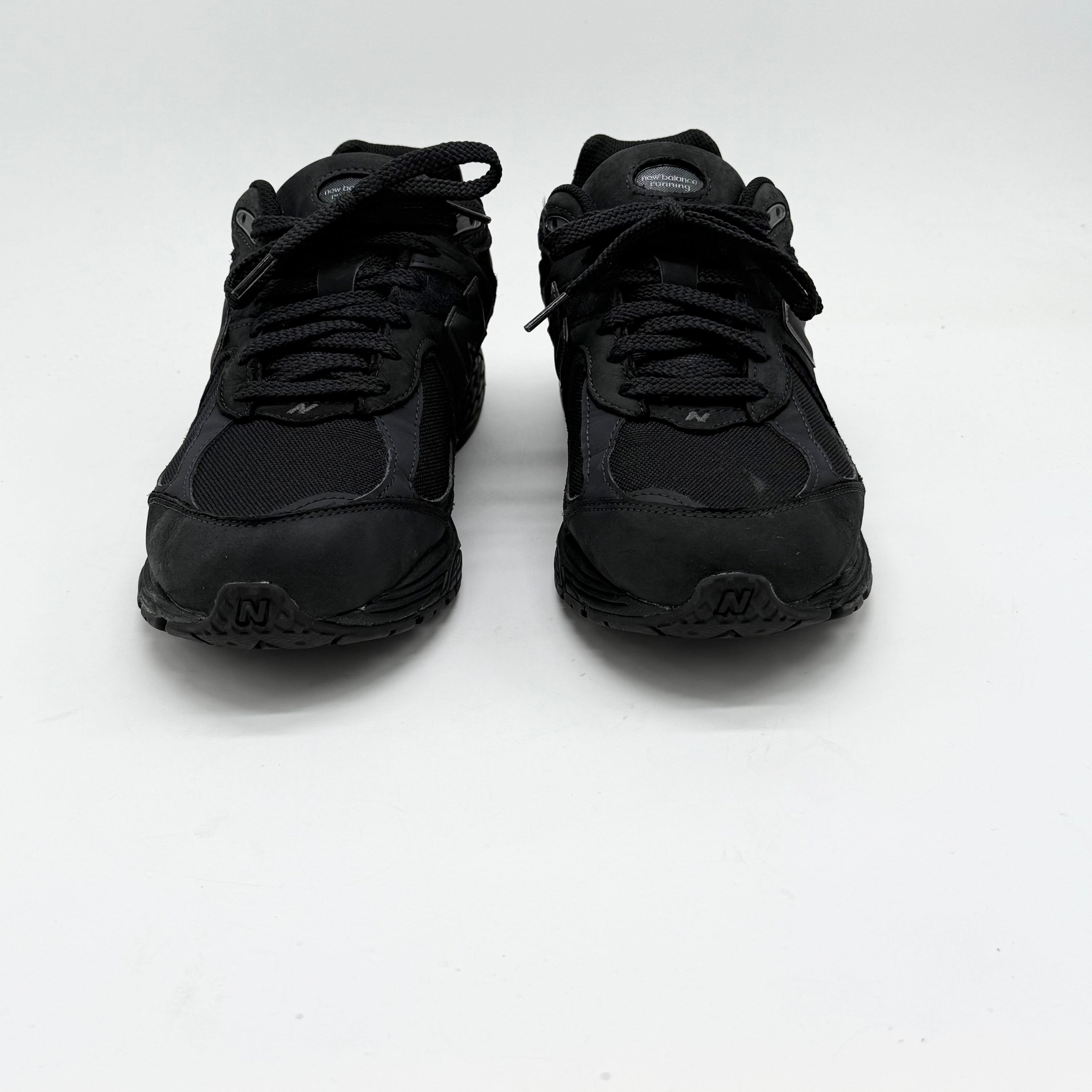 New Balance 2002R Protection Pack Black EU 45