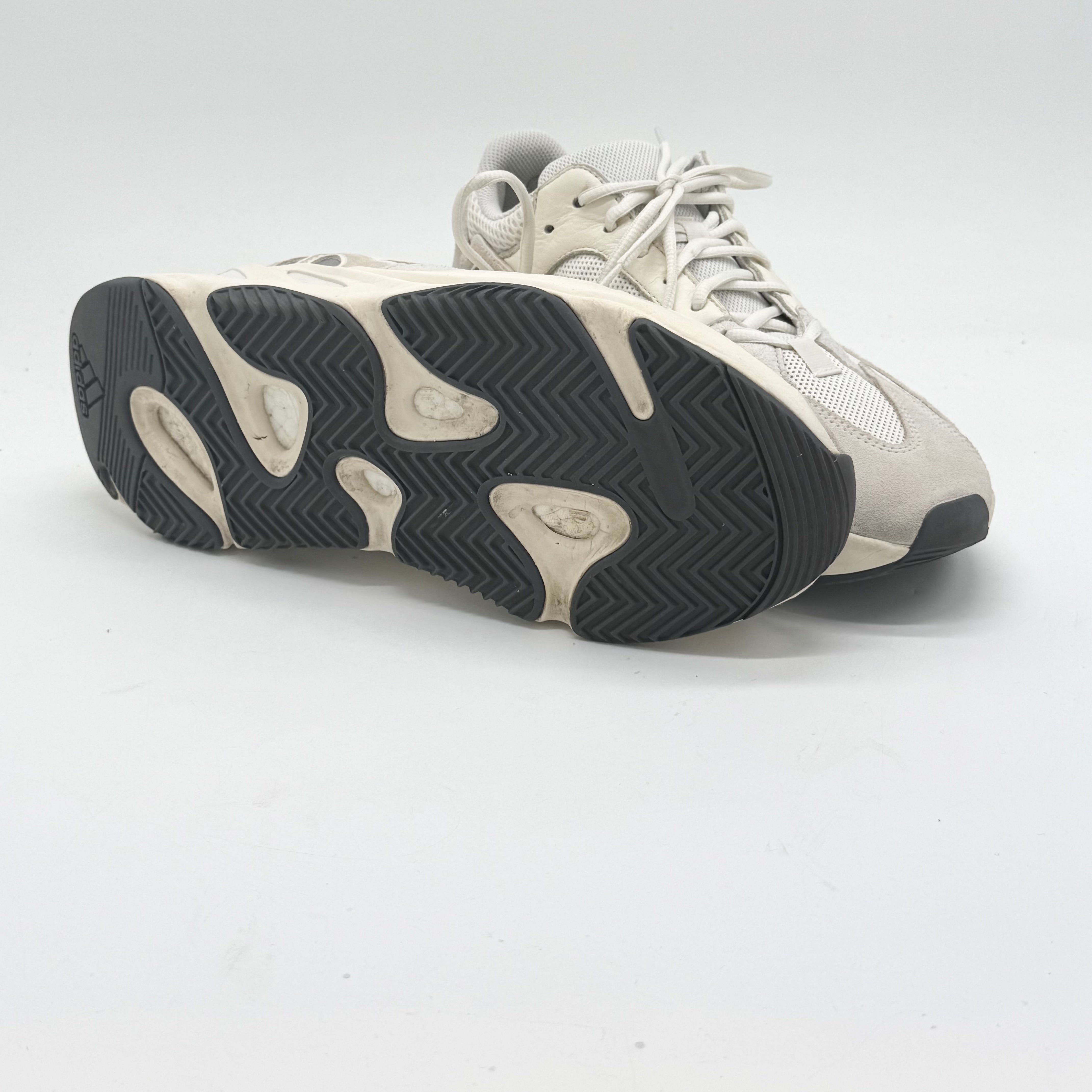 Adidas Yeezy 700 Analog EU 45 1/3