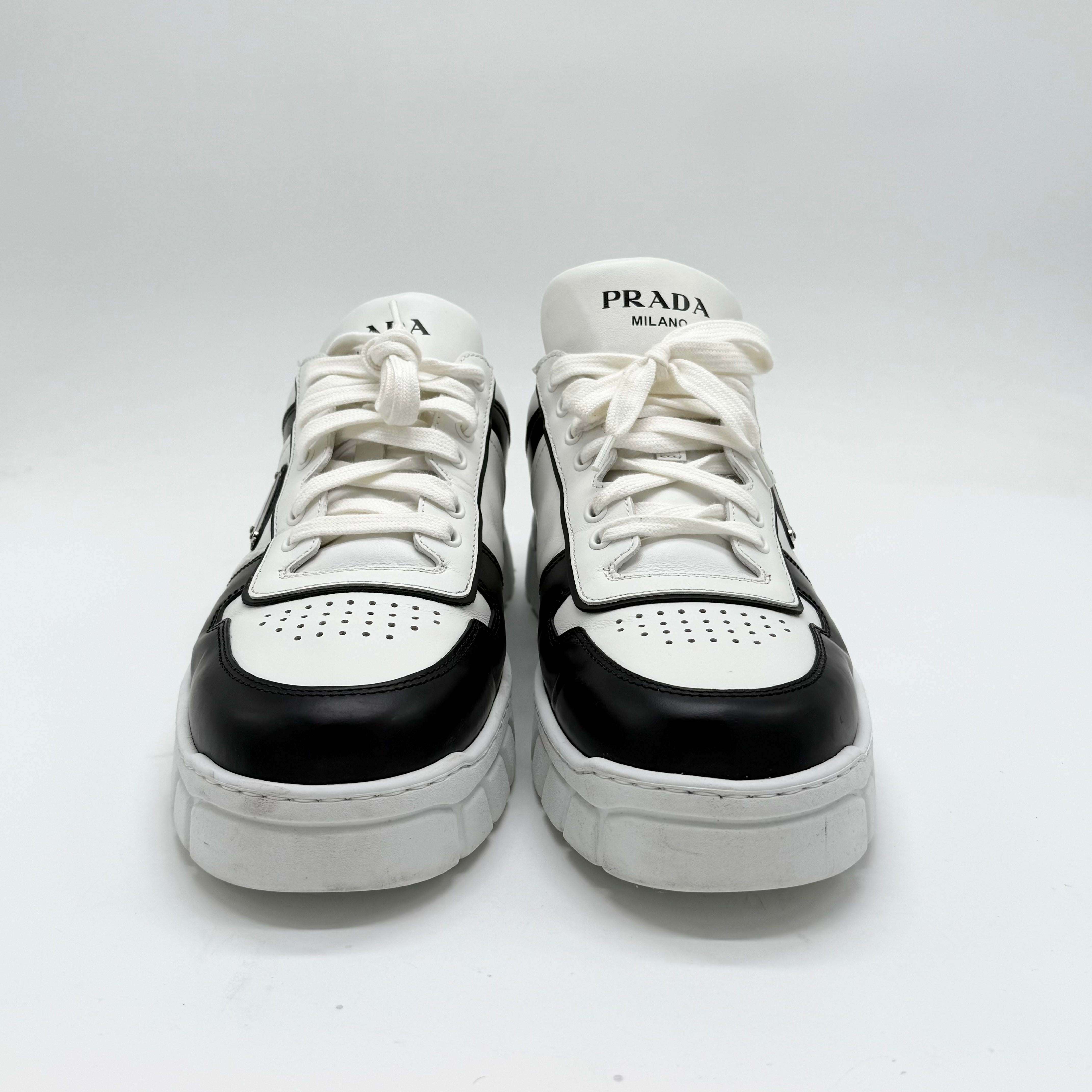 Prada Milano Sneakers EU 44 1/3