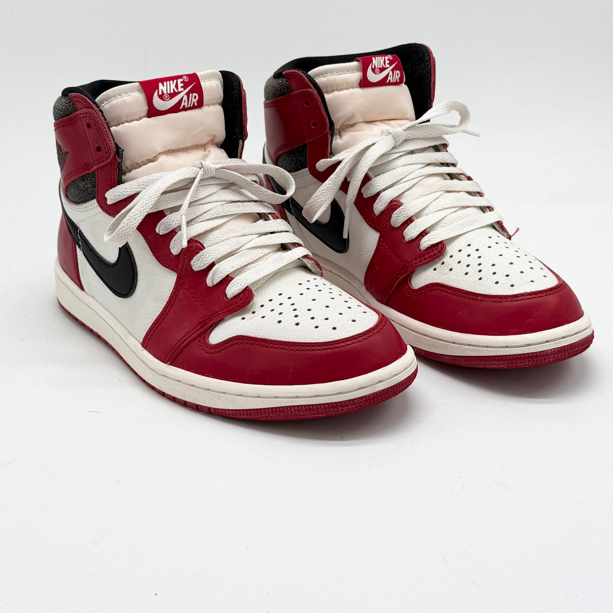 Nike Air Jordan 1 High Chicago Lost And Found EU 42
