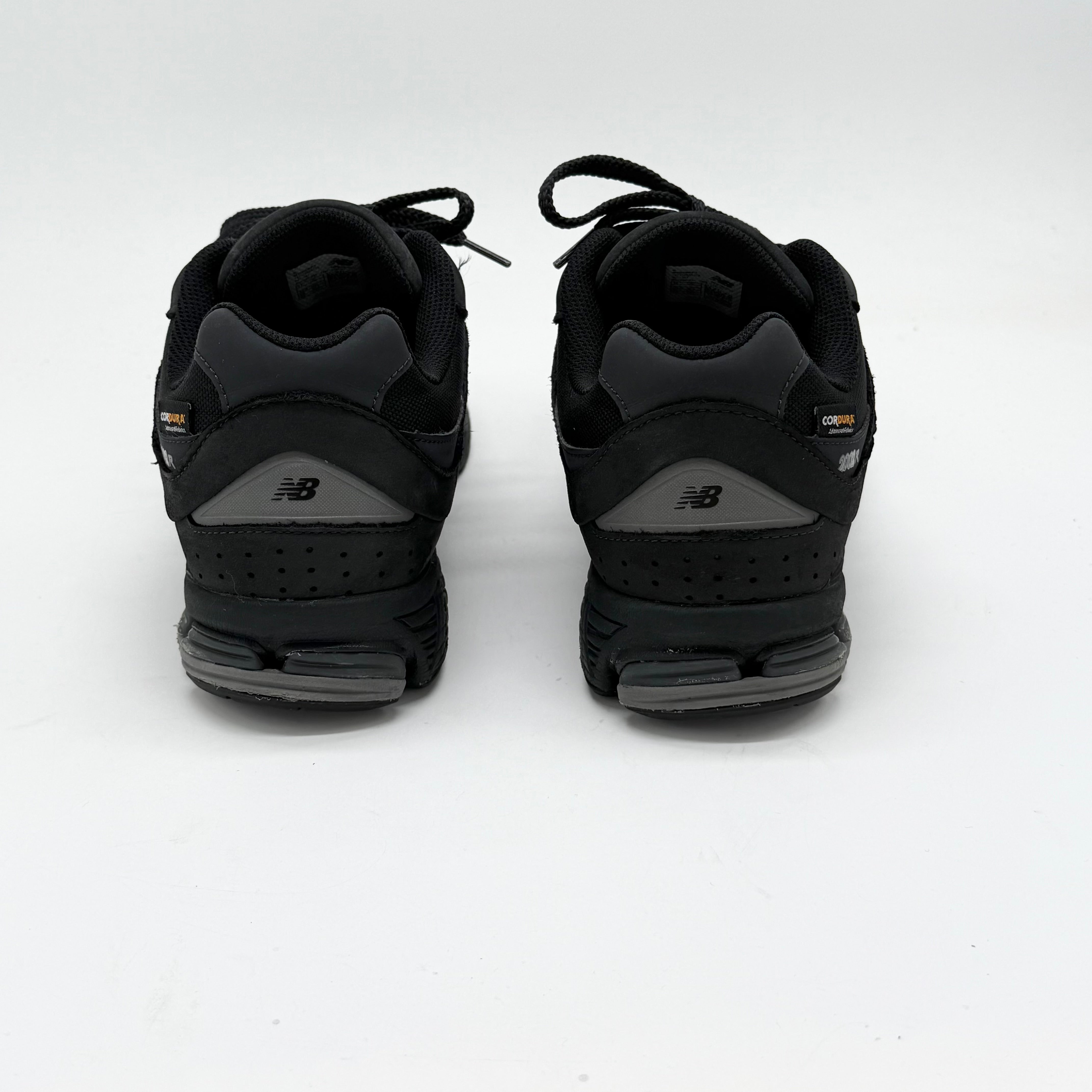 New Balance 2002R Protection Pack Black EU 45