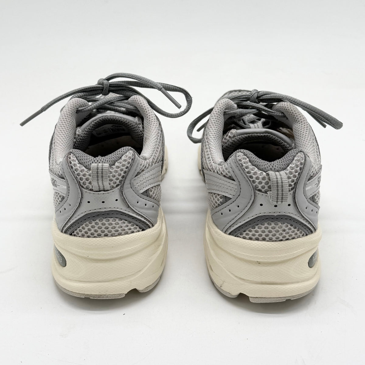 New Balance 530 White Grey EU 38.5