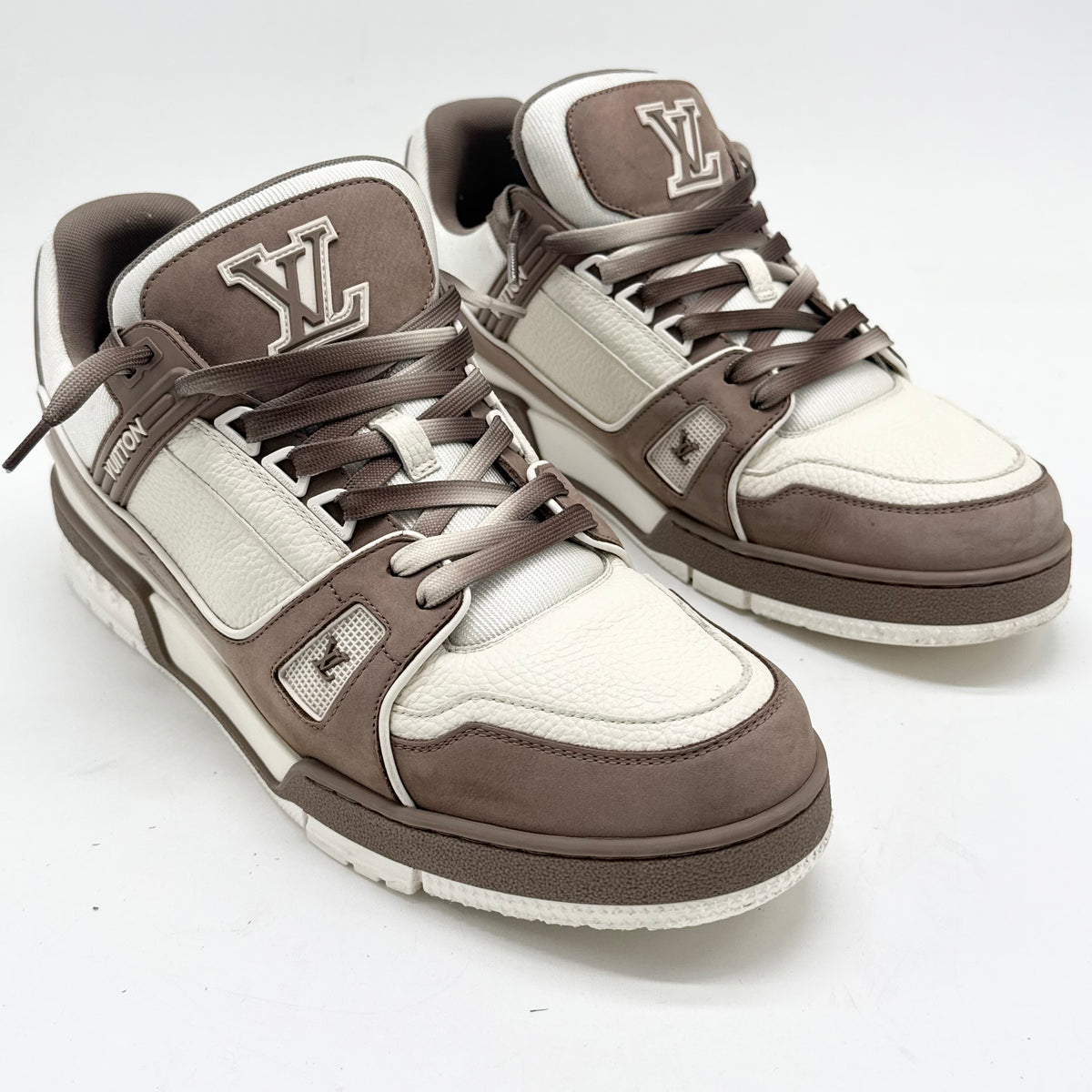 LV Trainer Sneaker Taupe EU 43