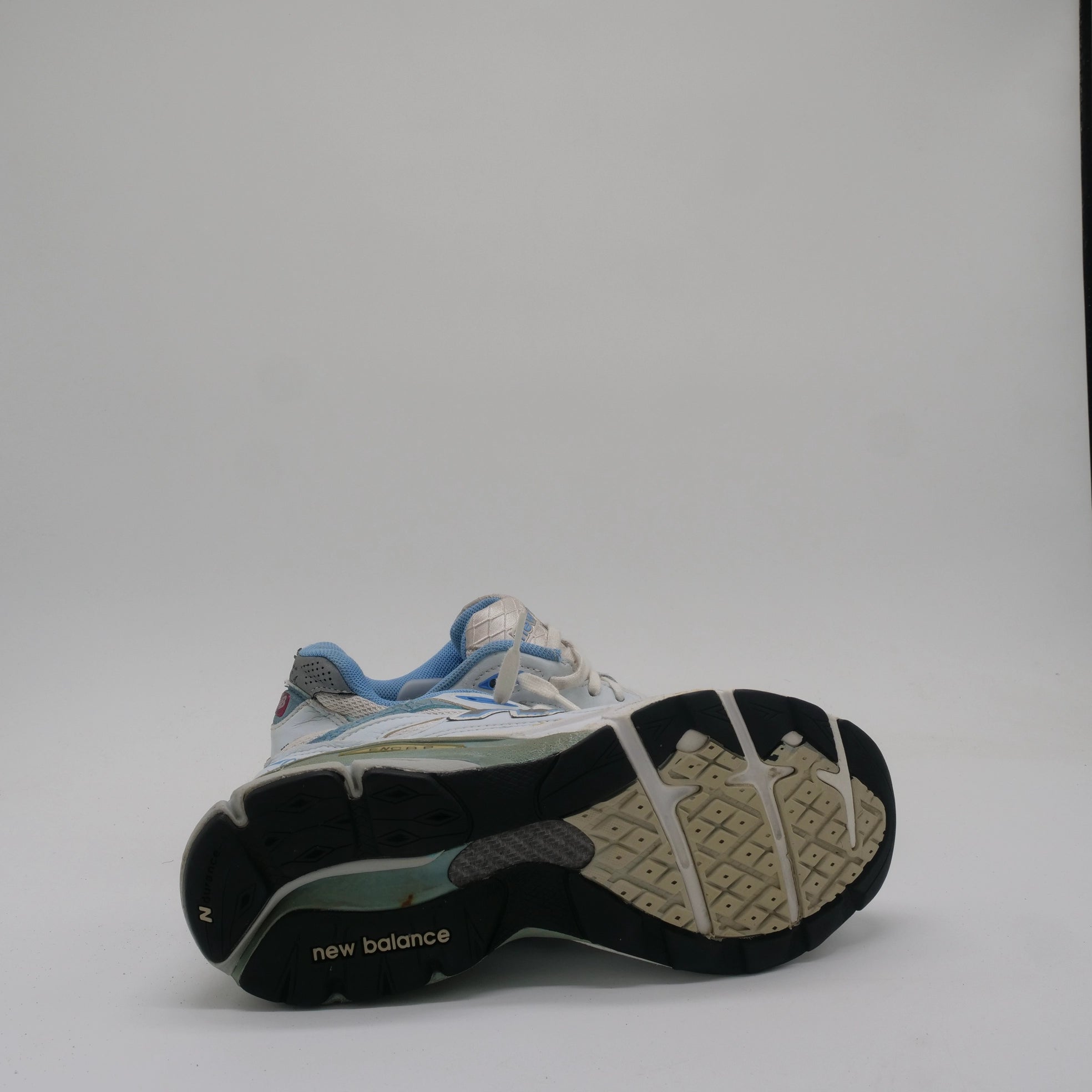 New Balance 990v3 White Baby Blue - EU 36.5