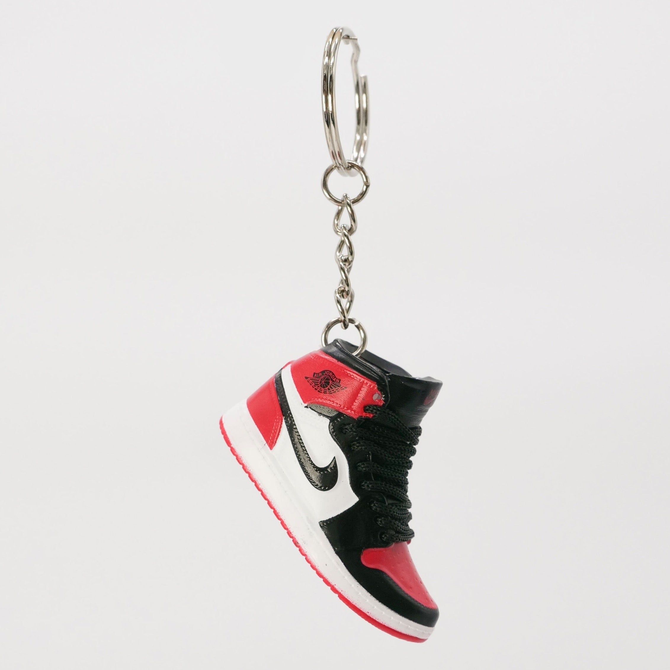 Sneaker nøglering - Nike Air Jordan 1 Retro High Bred Toe