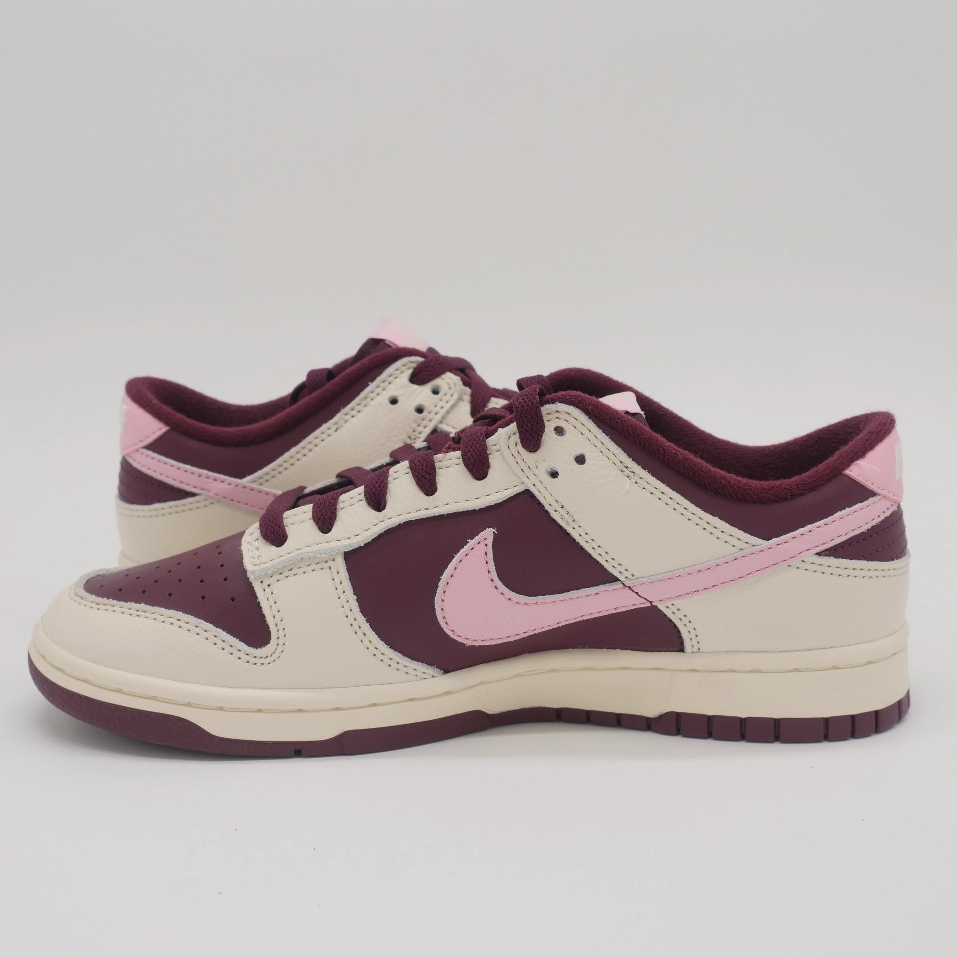 Nike Dunk Low Valentines Day - EU 42 1/2