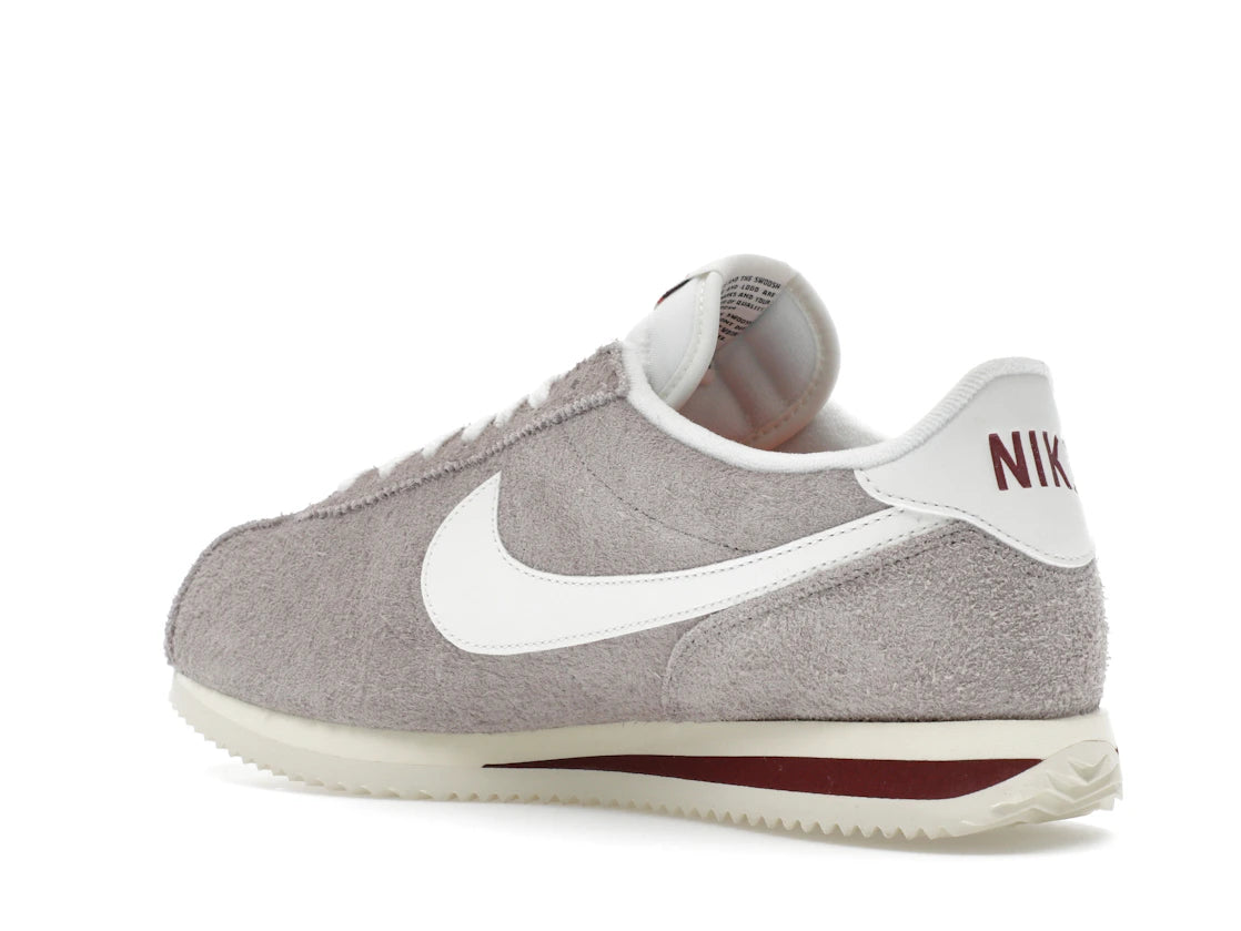 Nike Cortez SE Suede College Grey Dark Team Red Coconut Milk Sail - HF3142-001